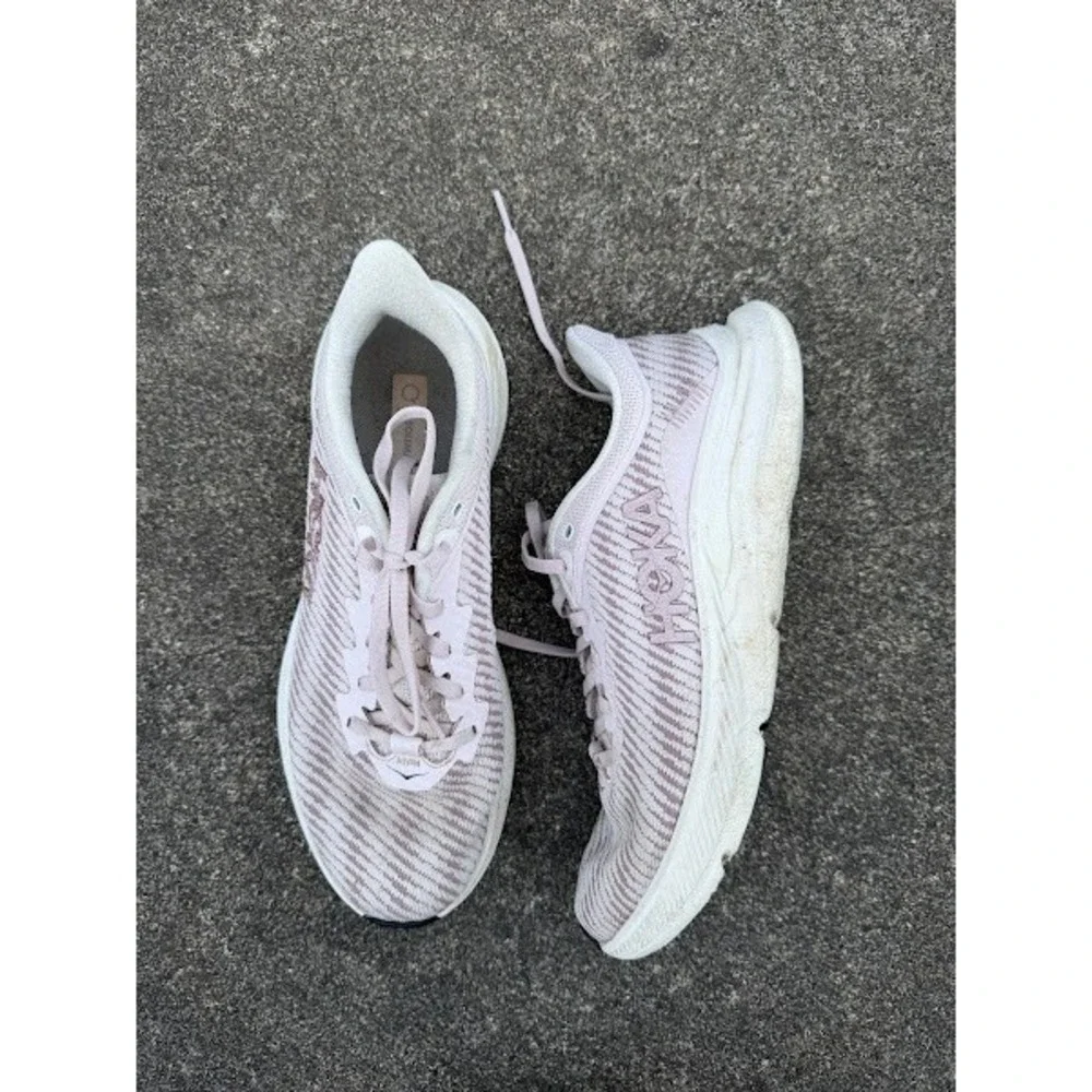 Hoka Solimar Womens Running Shoes Pink White Wave Pattern Sneakers 8.5B‎